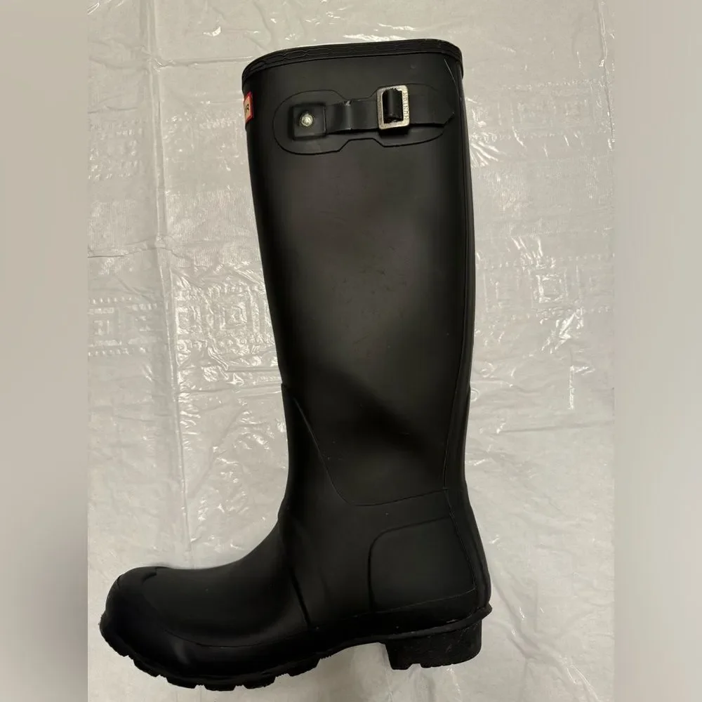 Hunter Women’s Original Tall Waterproof Solid Matte Black Size US 7